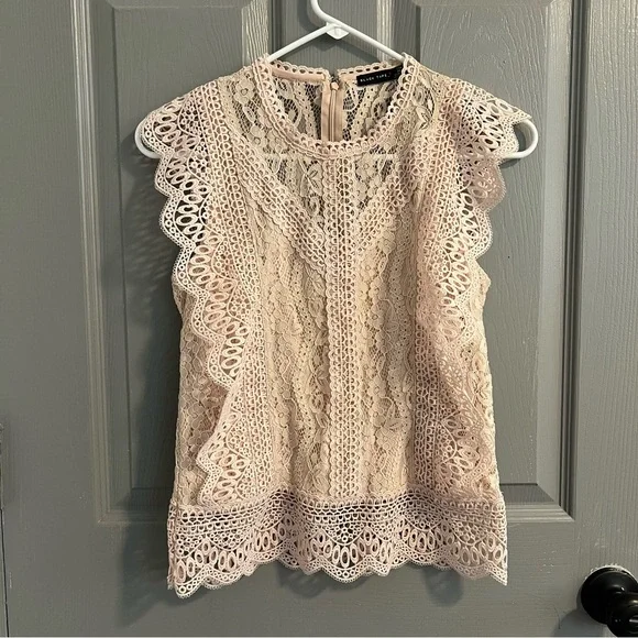 Black Tape Cream Lace Blouse - Picture 3 of 5